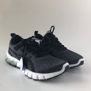 NWT ASICS gel-quantum 90